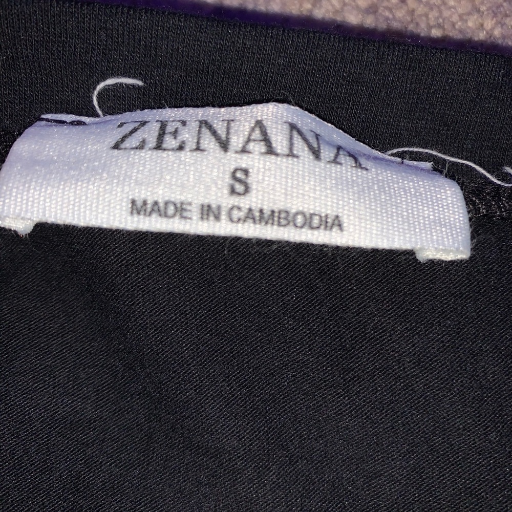 V Neck Shirt - Picture 2 of 2